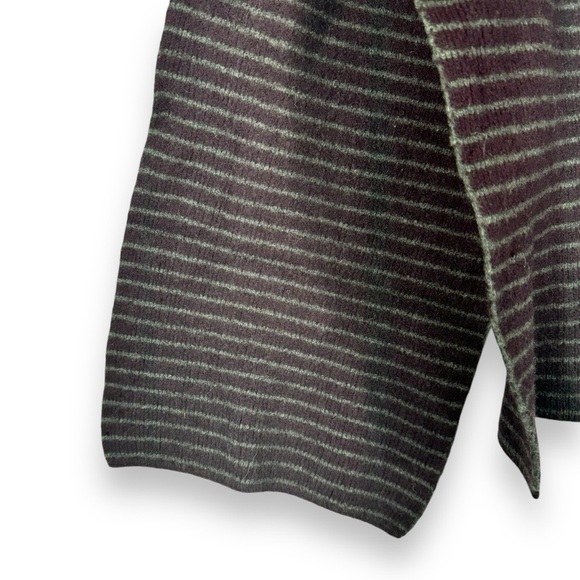 Gap 100% Merino Wool Casual Stripe Unisex Scarf, Eggplant/Grey Stripe, OS - Picture 4 of 12